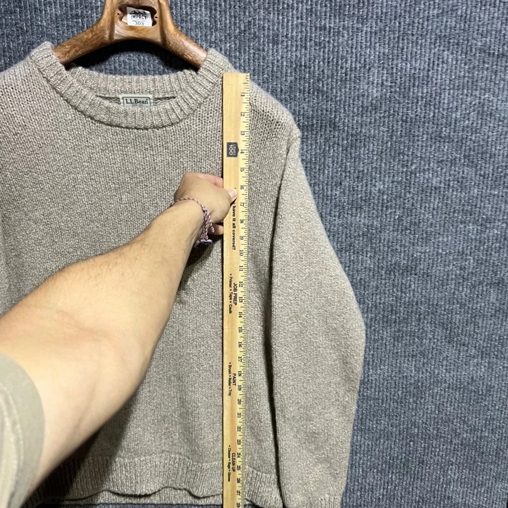 LL Bean Crewneck Sweater Mens L Regular Beige Lambswool Knit Pullover 509750